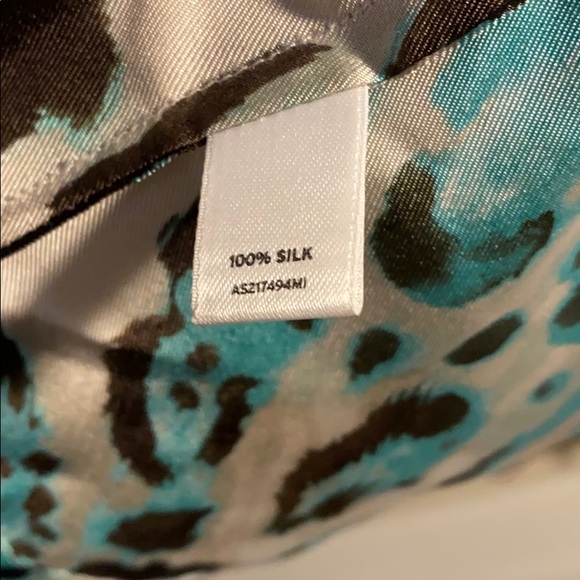 100% silk blouse, chick cheetah print - Picture 4 of 6